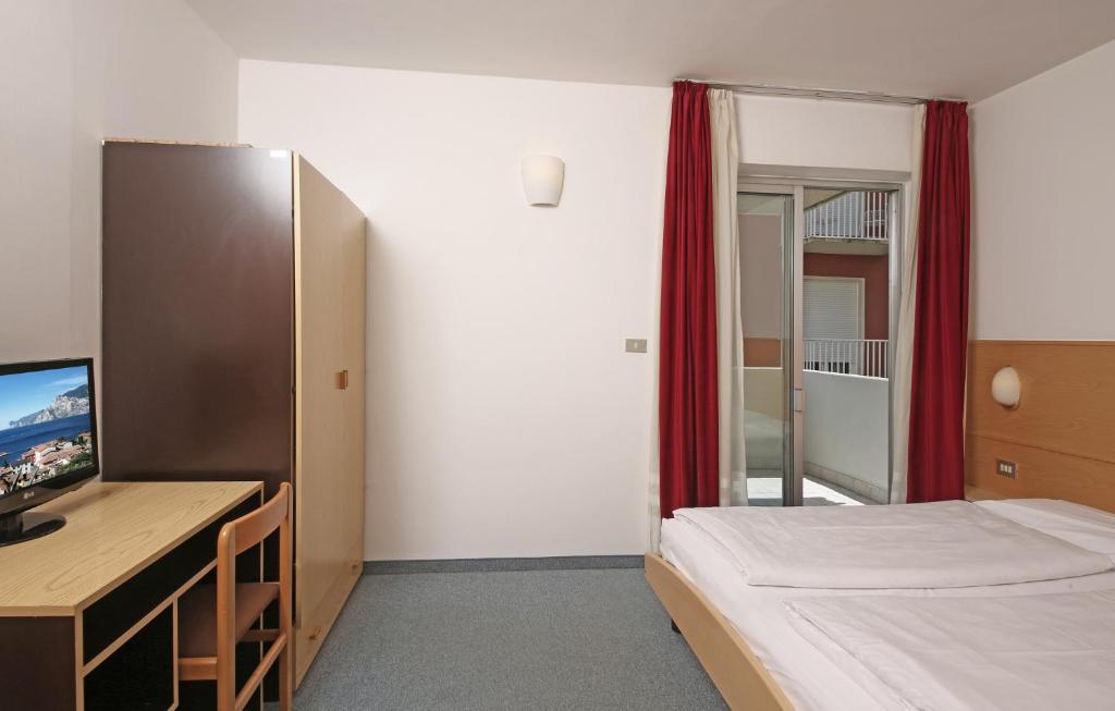 Hotel Villa Verde Torbole Sul Garda ภายนอก รูปภาพ
