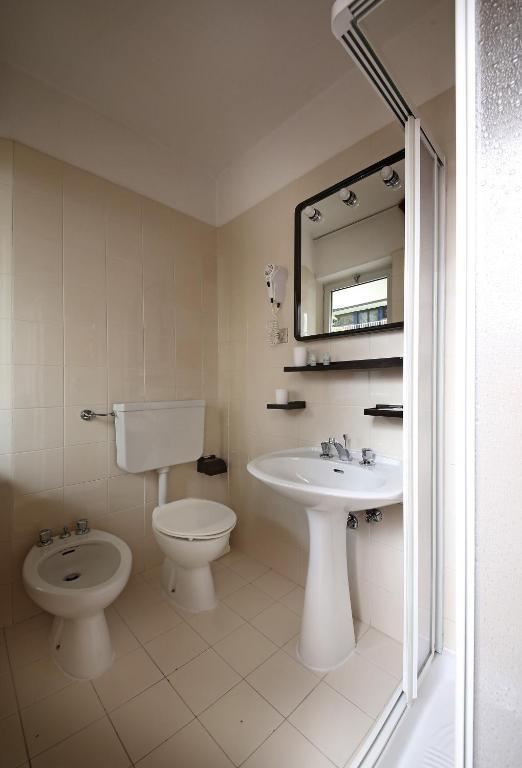 Hotel Villa Verde Torbole Sul Garda ภายนอก รูปภาพ