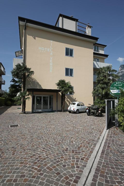 Hotel Villa Verde Torbole Sul Garda ภายนอก รูปภาพ