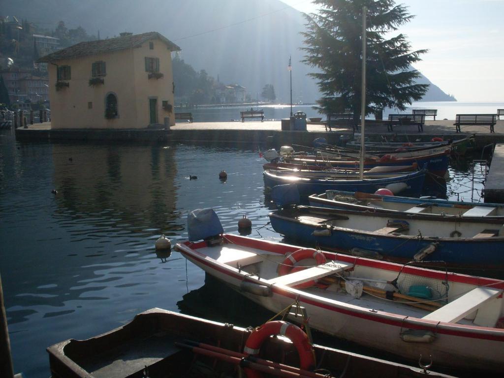 Hotel Villa Verde Torbole Sul Garda ภายนอก รูปภาพ